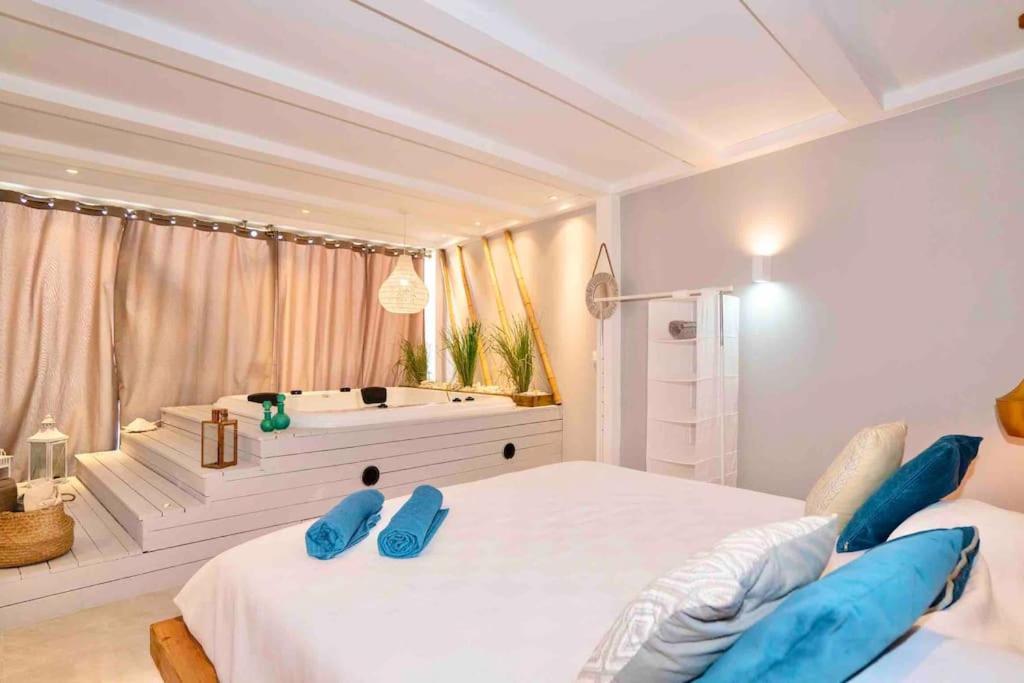 Luxuryvilla With Private Heated Pool And Spa 7P Quarteira Kültér fotó