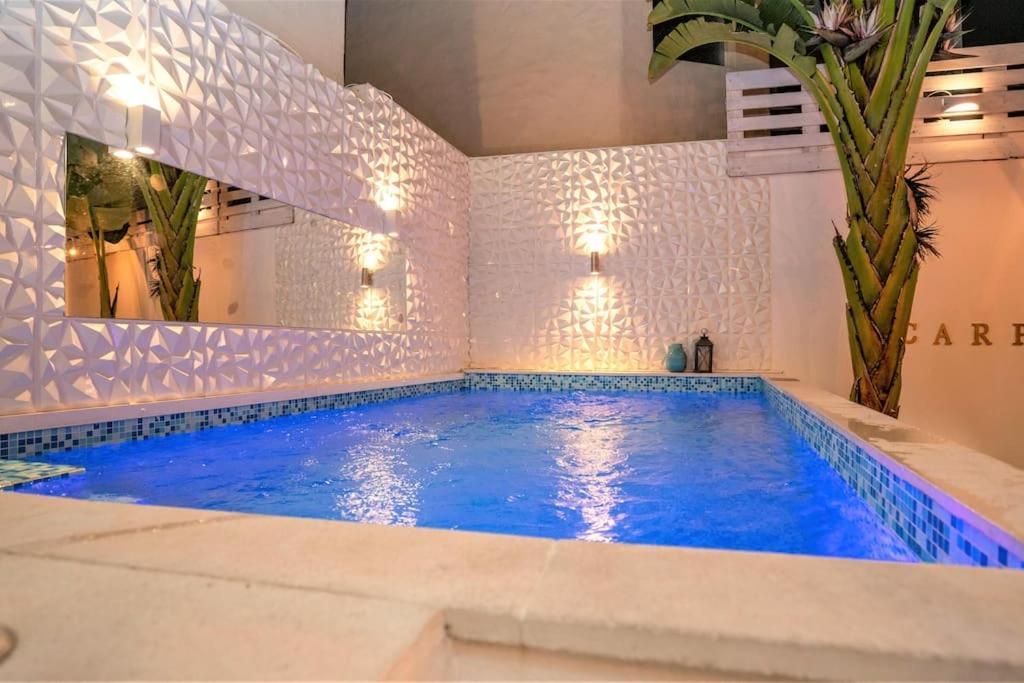 Luxuryvilla With Private Heated Pool And Spa 7P Quarteira Kültér fotó