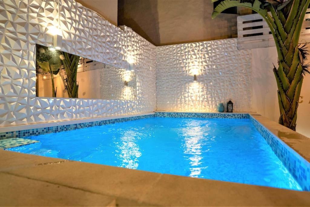 Luxuryvilla With Private Heated Pool And Spa 7P Quarteira Kültér fotó